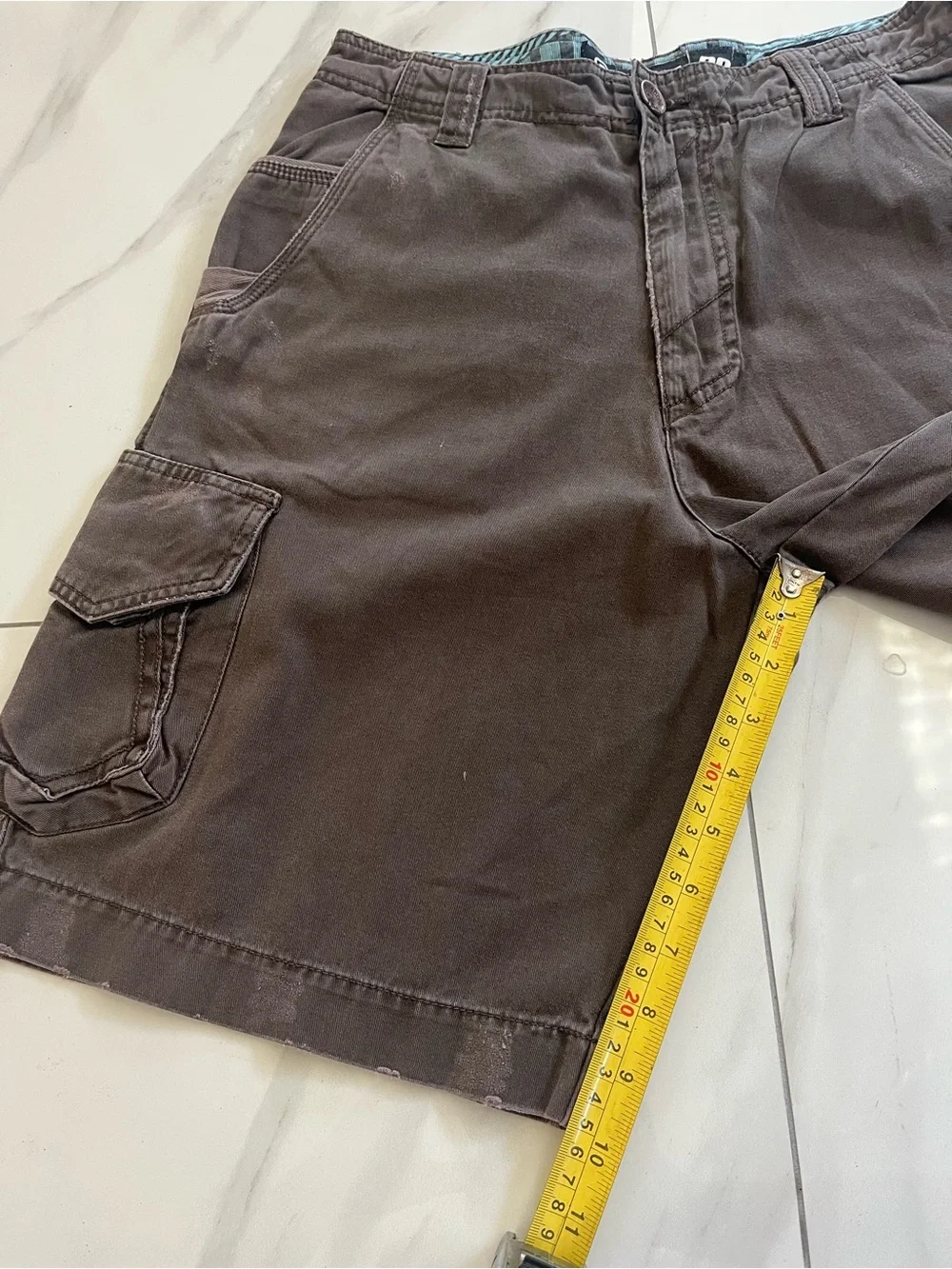 Billabong Brown Cargo Shorts Men’s Size 30